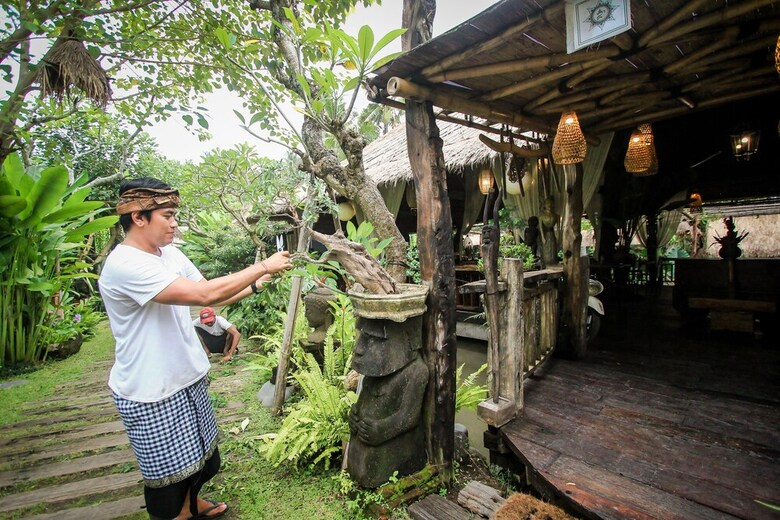Bed & Breakfast Keramas Sacred River Village