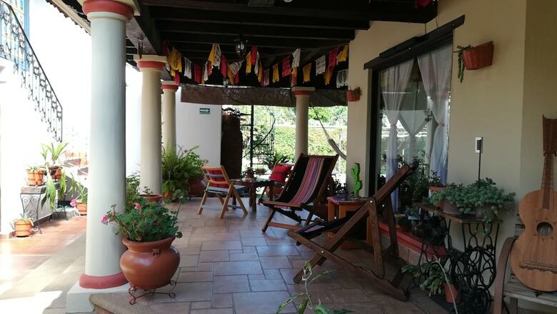 Bed & Breakfast Posada Ocho Barrios