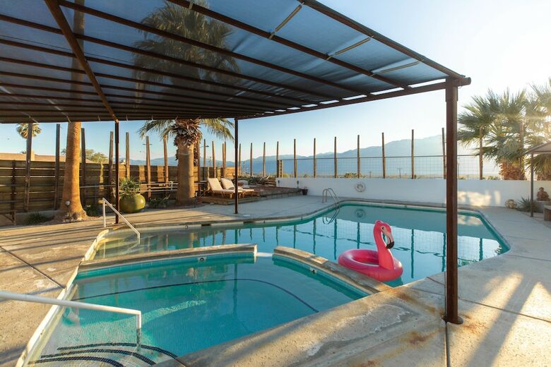 Miracle Manor Boutique Hotel & Spa