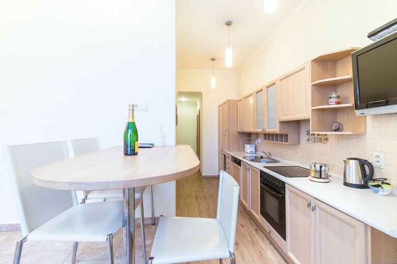 Apartamentos Spacious Duplex By Park&metro By Easybnb