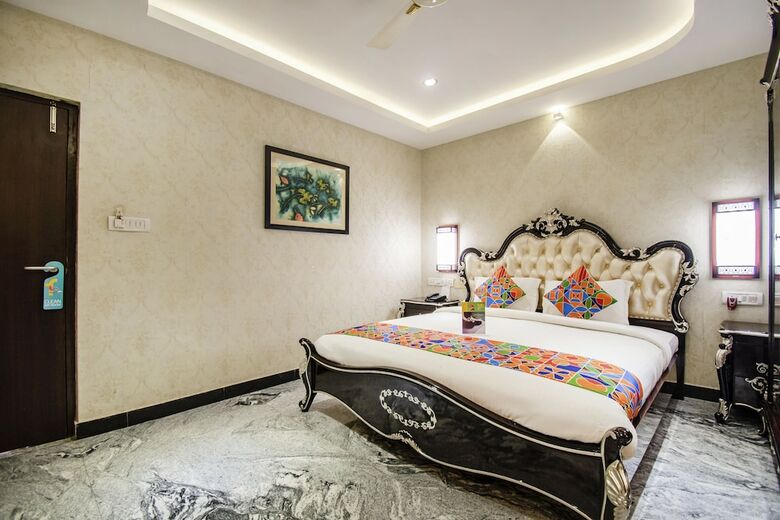 Fabhotel Nk Courtyard