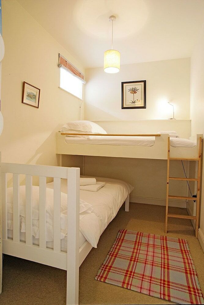 Giddy Cottage