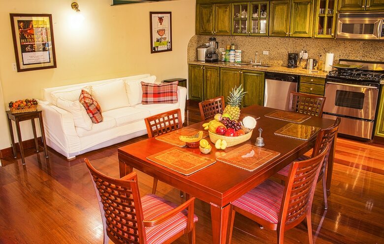 Egreen Hotel 111