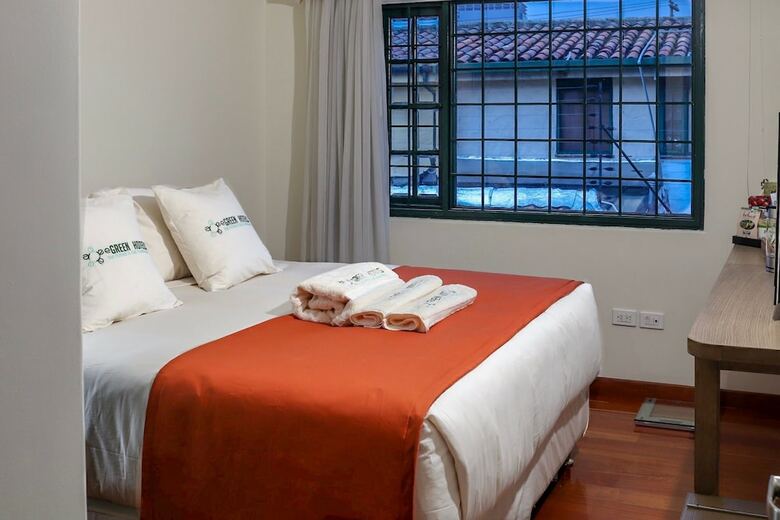 Egreen Hotel 111