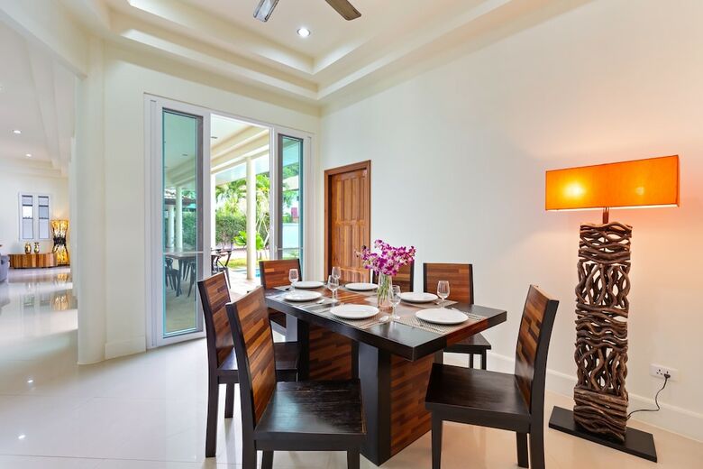 Villa Bright Star