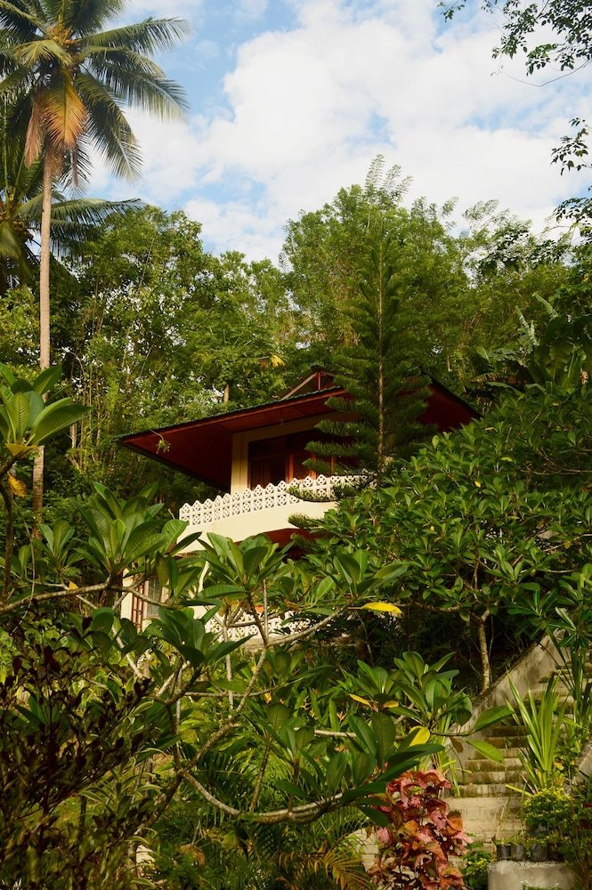 Hotel Tangkoko Sanctuary Villa & Spa