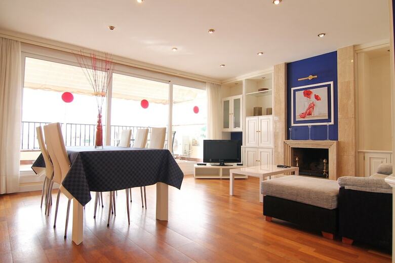 Apartament �tico Petunia Sitges Rentals