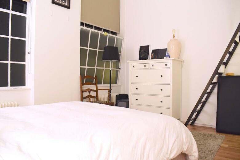 2 Bedroom Apartment Sleeps 4 In Kentish Town