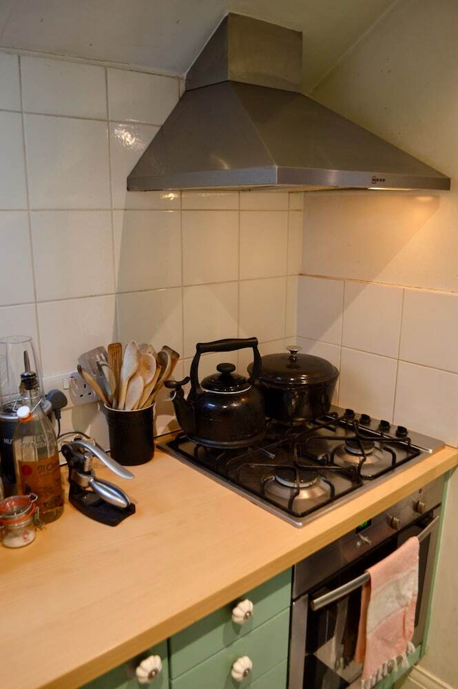 2 Bedroom Apartment In Belsize Park