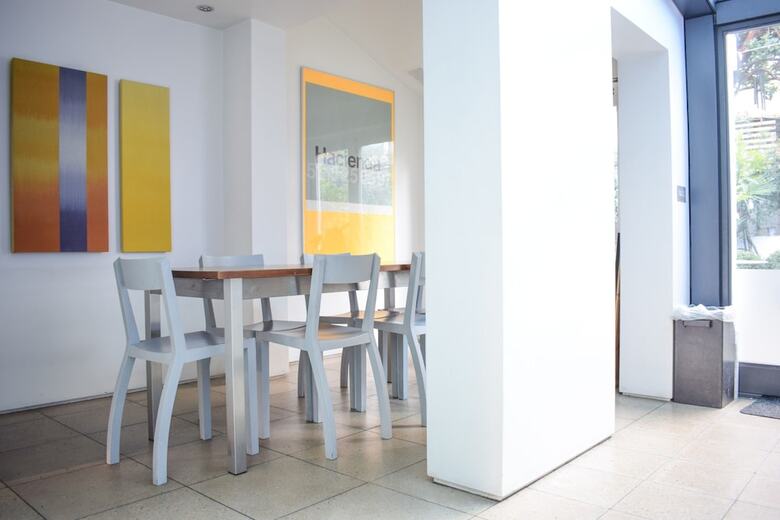 Central 2 Bedroom House In Waterloo