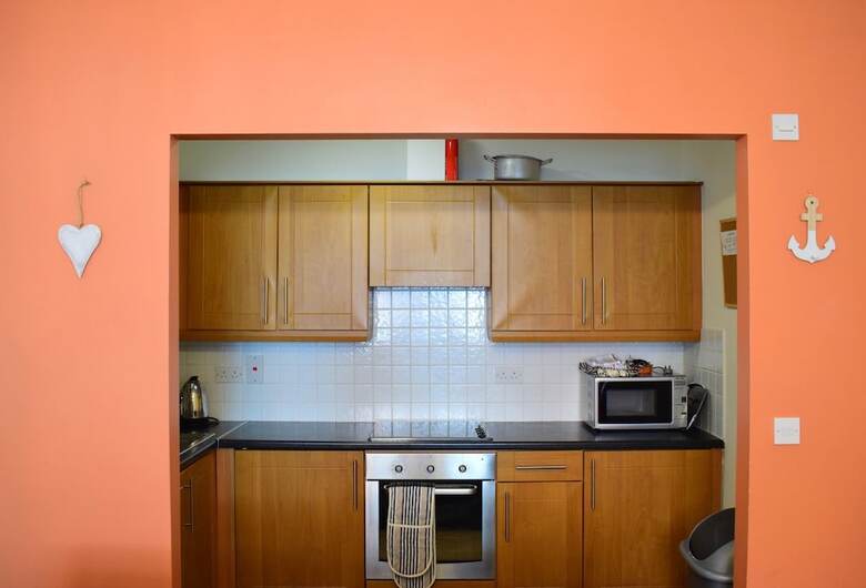 1 Bedroom Apartment Next To 3arena Sleeps 2