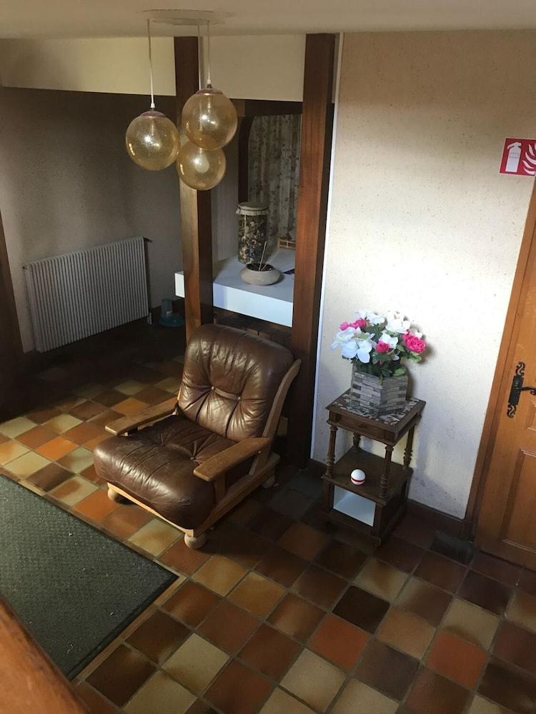 Posada Auberge Du Val D' Ouche