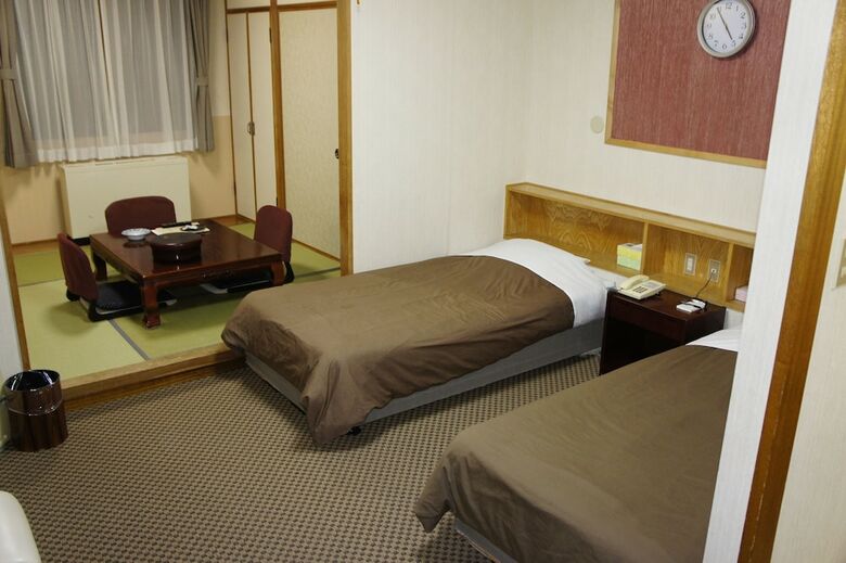 Hotel Green Park Tsurui