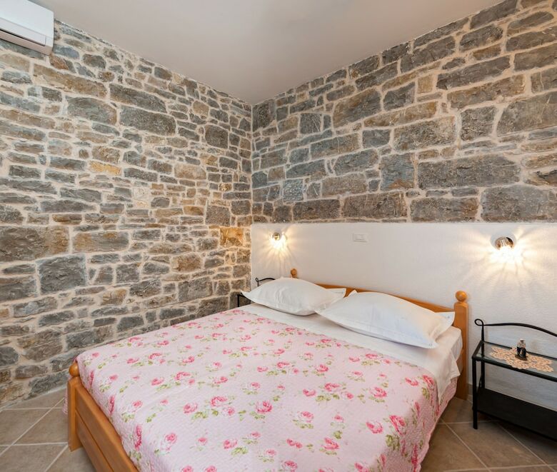 Beach Resort Apartments Podspiline