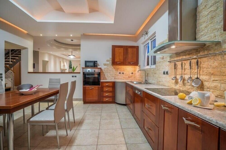 Ostria Luxury Villa