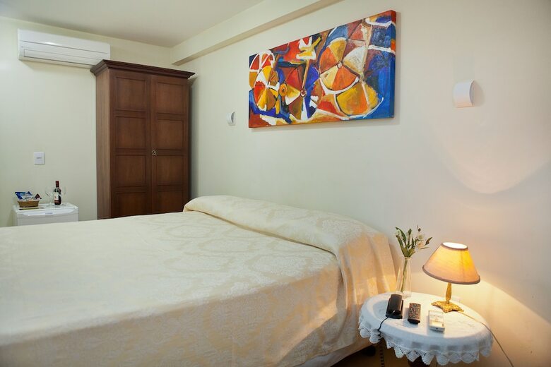 Hostal Pousada Dos Quatro Cantos
