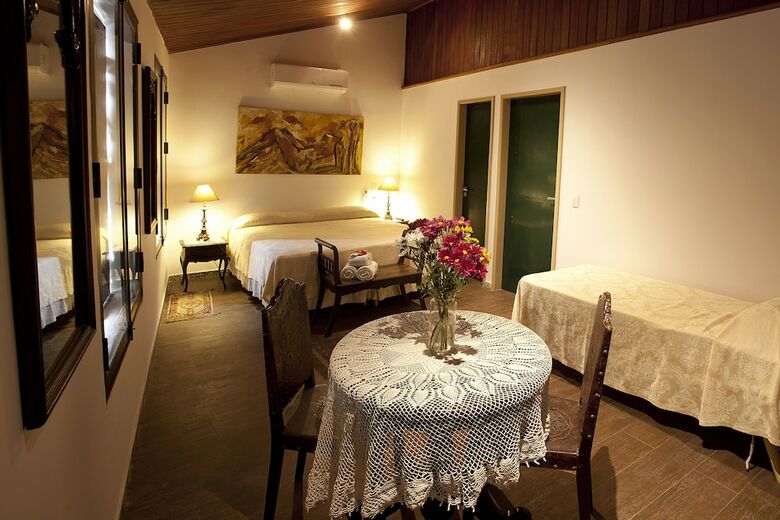 Hostal Pousada Dos Quatro Cantos