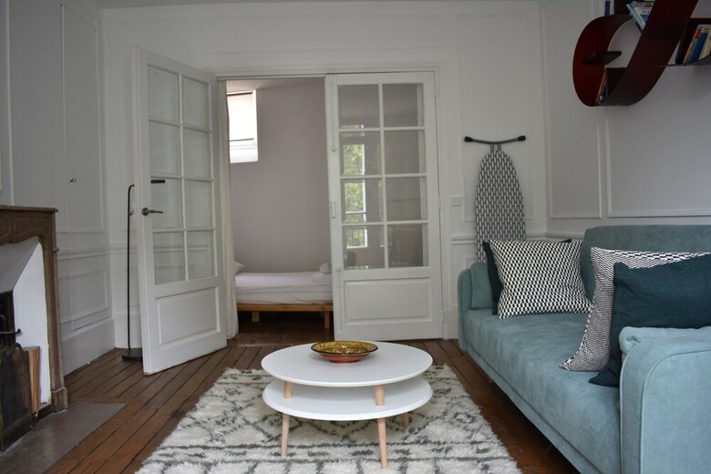 Apartamento 2 Bedroom Flat On Quai de Valmy
