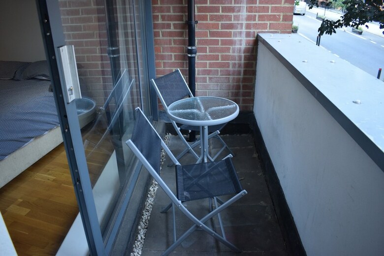 Kings Cross Modern Apartment