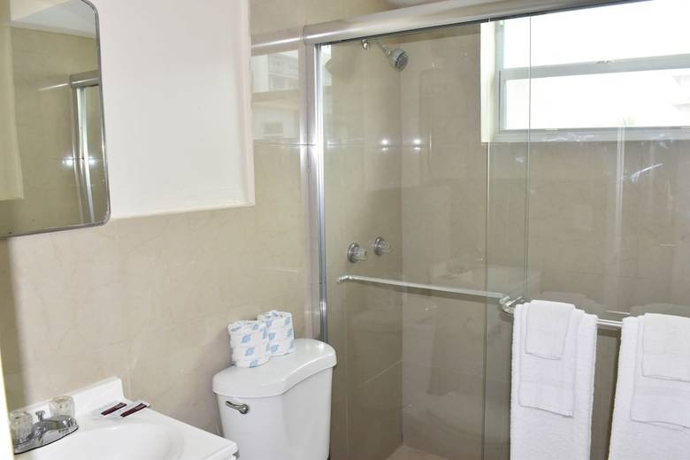 Apartamentos Golden Sand Oceanfront