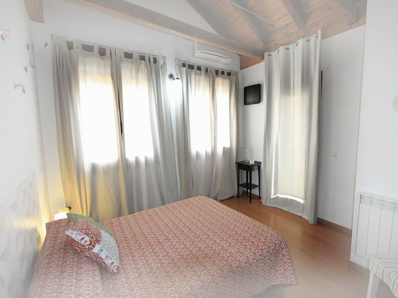 Apartamentos Toledo Suite