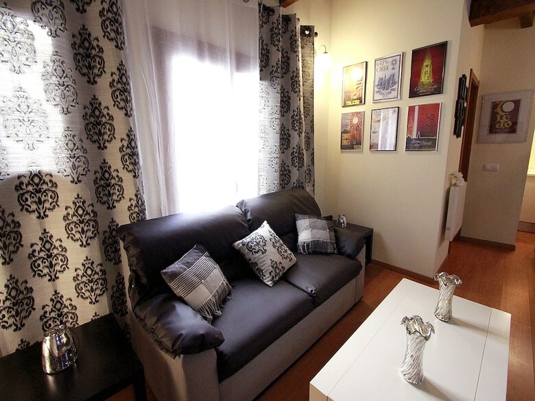 Apartamentos Toledo Suite