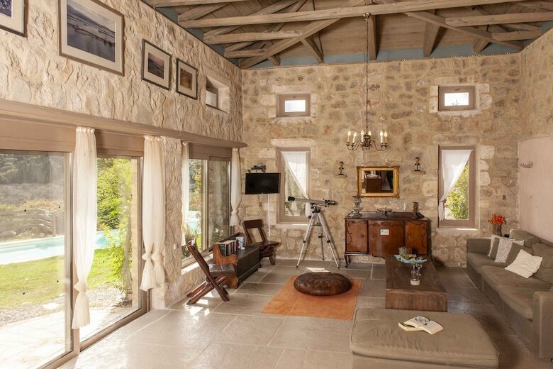 Villa Nefeli- Mounty Island Villas
