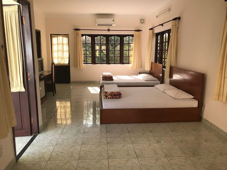 Huong Phong Hotel