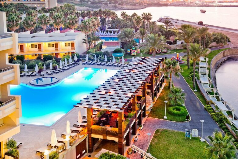 Vuni Palace Hotel