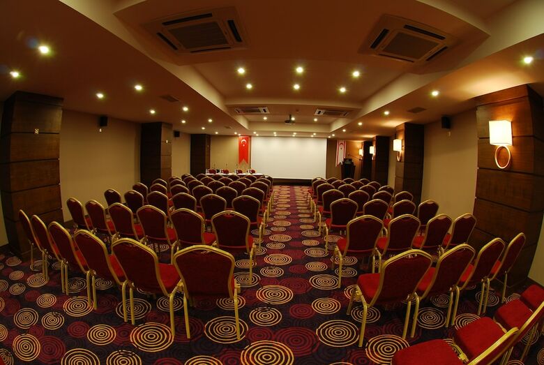 Vuni Palace Hotel