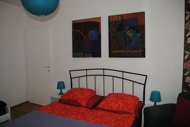 Apartments Optimist