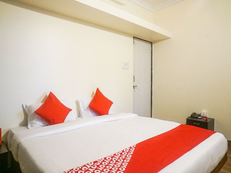 Hotel Oyo 13612 Pk Residency
