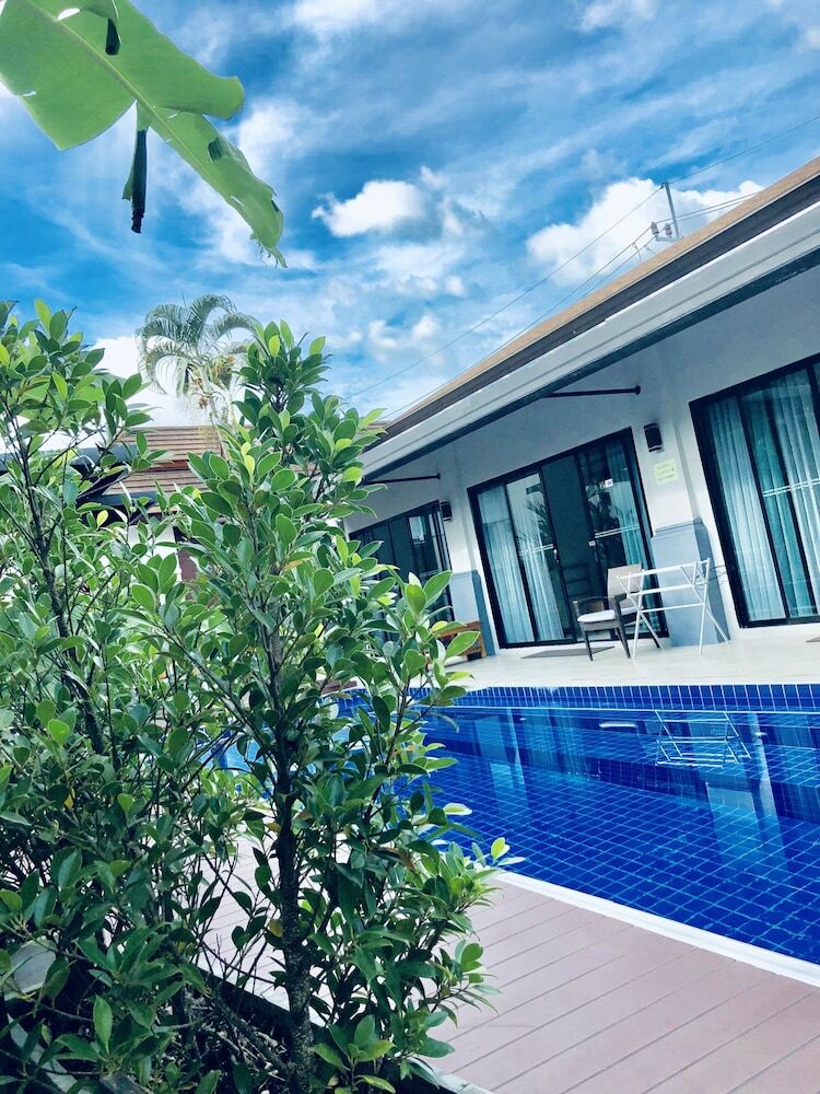 Hotel Lespalm Waterfall Pool Villa
