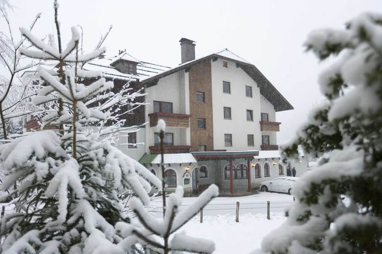 Jagdhof Hotel