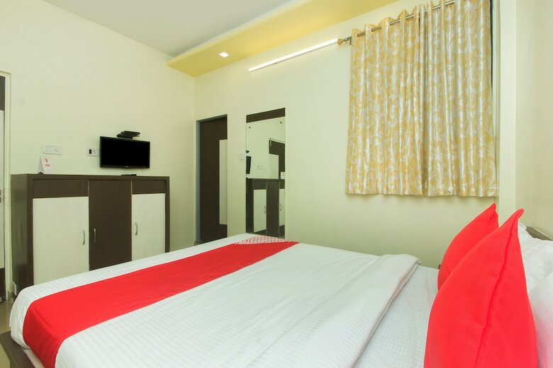 Oyo 17314 Hotel Shree Raj