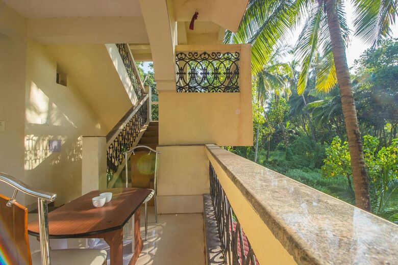Apartamentos Oyo 18947 Home Modern Stay Morjim Beach