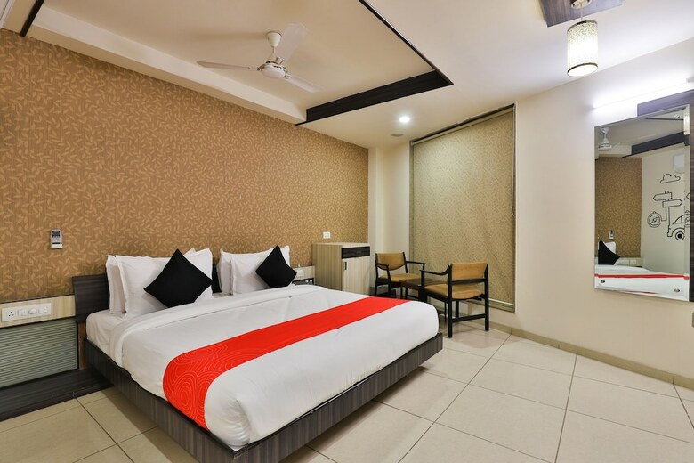 Hotel Edition O 30025 Ambli-bopal Road