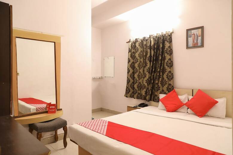 Oyo 8115 Hotel Vinayak Inn