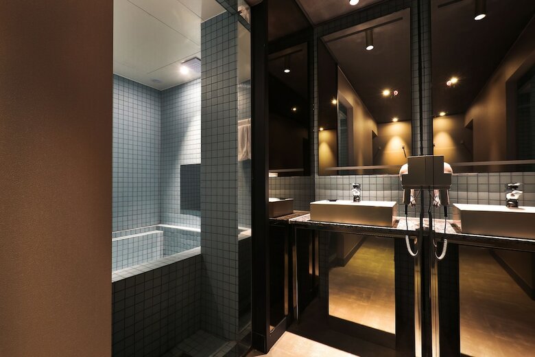A-vant Hotel
