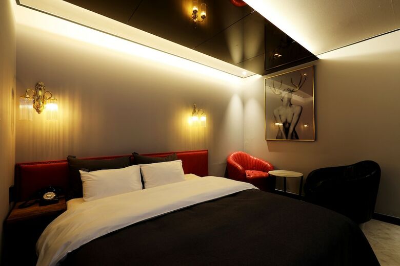 A-vant Hotel