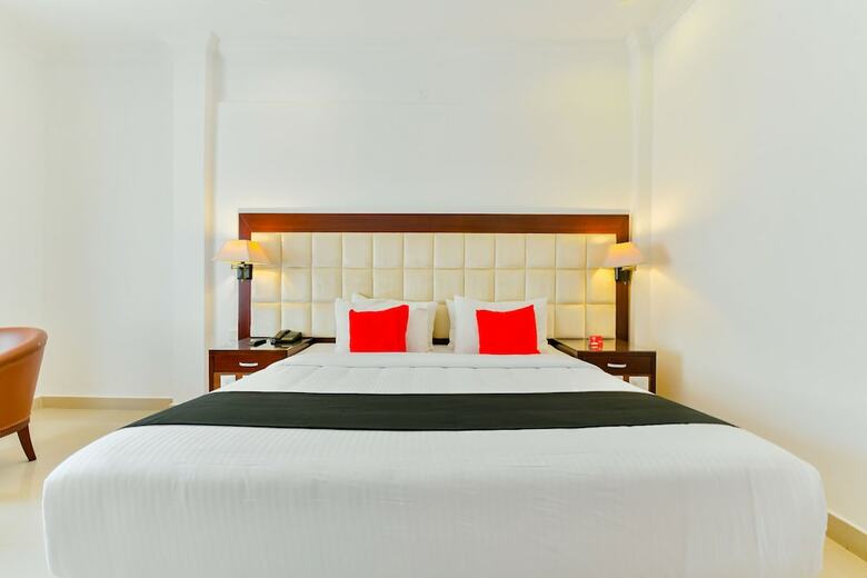 Hotel Capital O 23079 Ajantha Regency