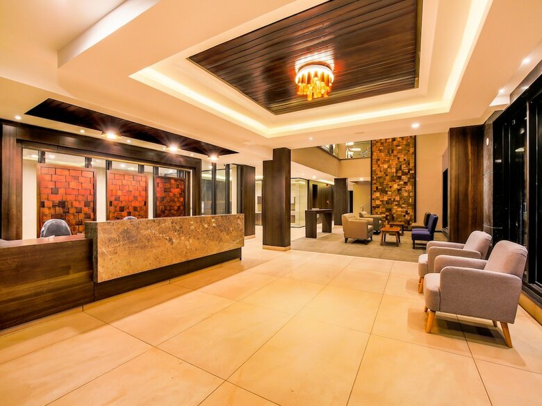 Hotel Capital O 23452 Rivasa Emerald