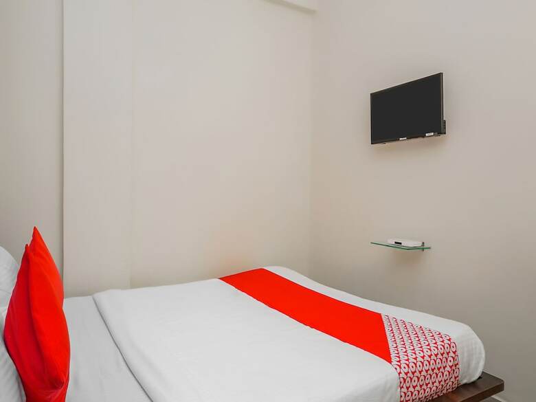 Hotel Oyo 22998 Indraprastha Executive