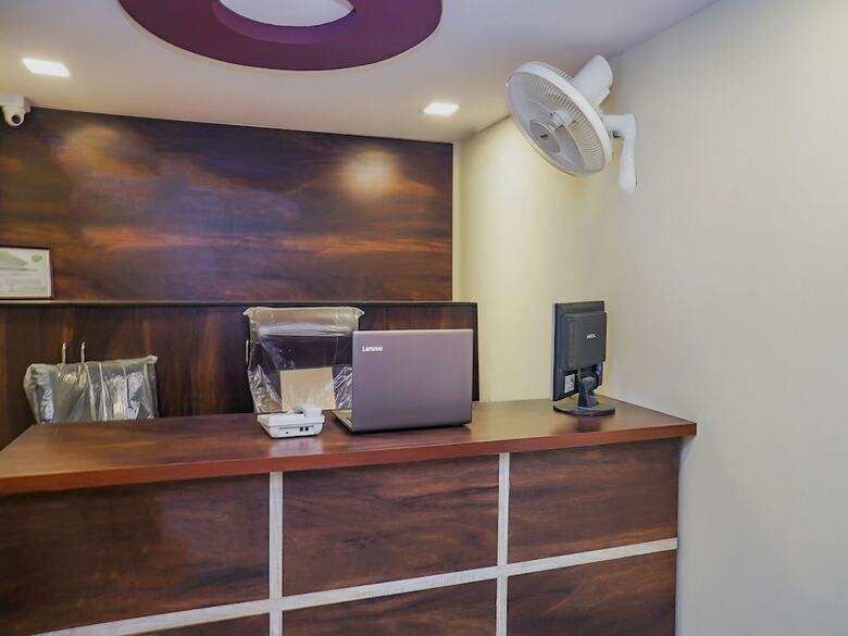 Hotel Oyo 22998 Indraprastha Executive