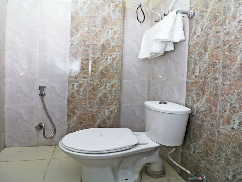 Hotel Oyo 24014 Tuliip Residency