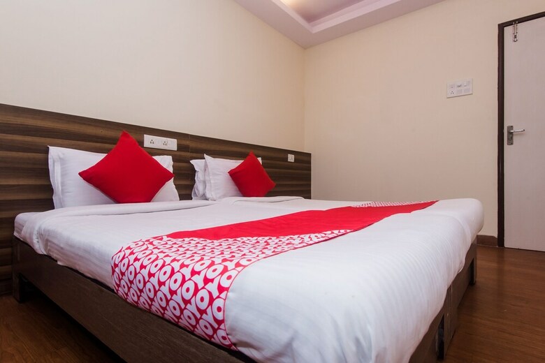 Hotel Oyo 24014 Tuliip Residency