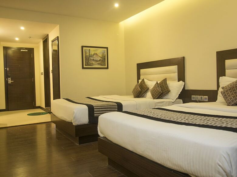 Capital O 3300 Hotel Montana