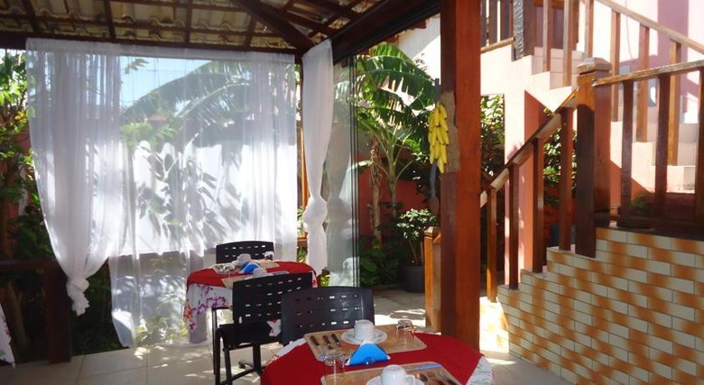 Hostal Flores De B�zios Su�tes
