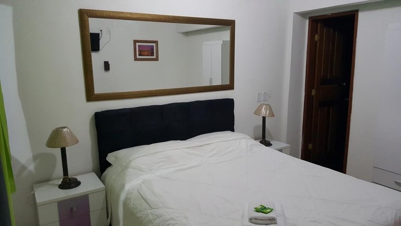 Hostal Pousada Ferradura Beach