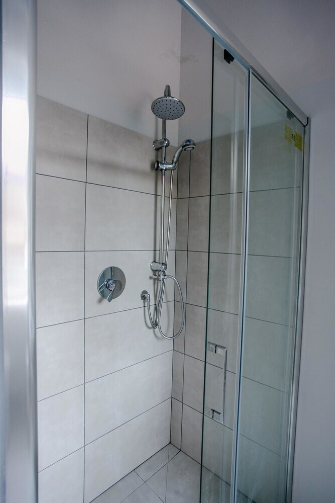 Boulevard 900 - Comfort And Style - Entire Structure 12 Beds